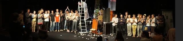 Full ensemble panorama bow