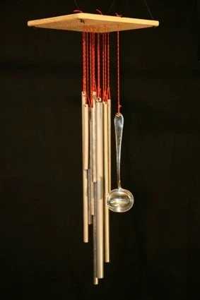 Metal chimes — tuned tubes with spoon