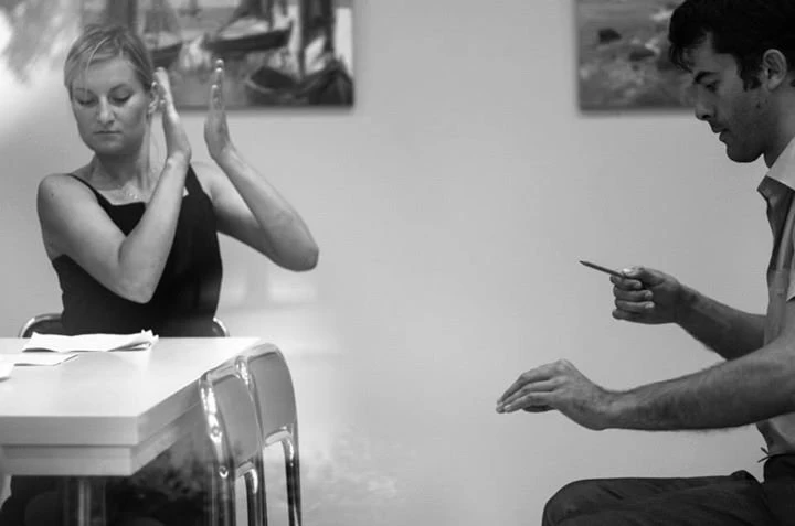 B&W performance gesture